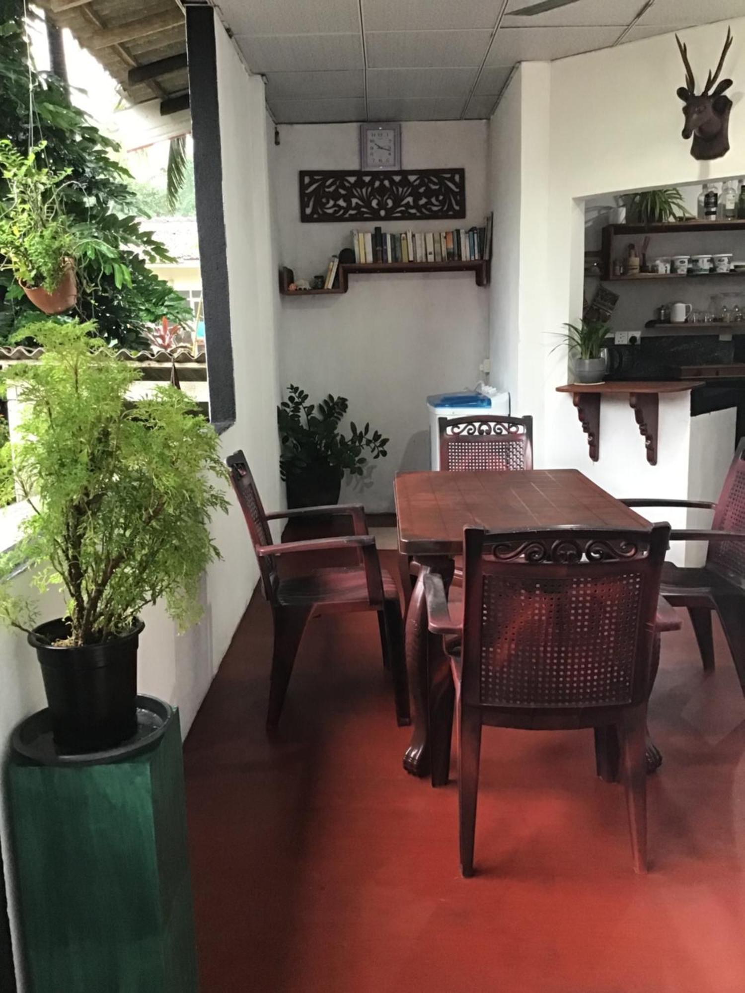 Sanjeehome & Lanka Ayurveda, Bentota Exteriör bild