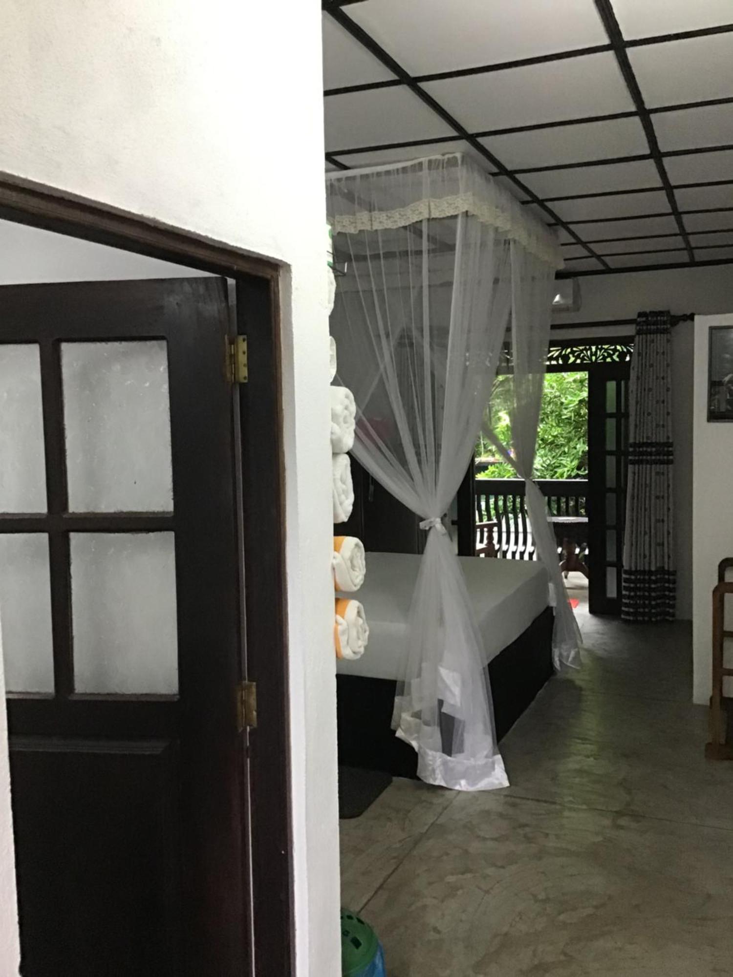 Sanjeehome & Lanka Ayurveda, Bentota Exteriör bild