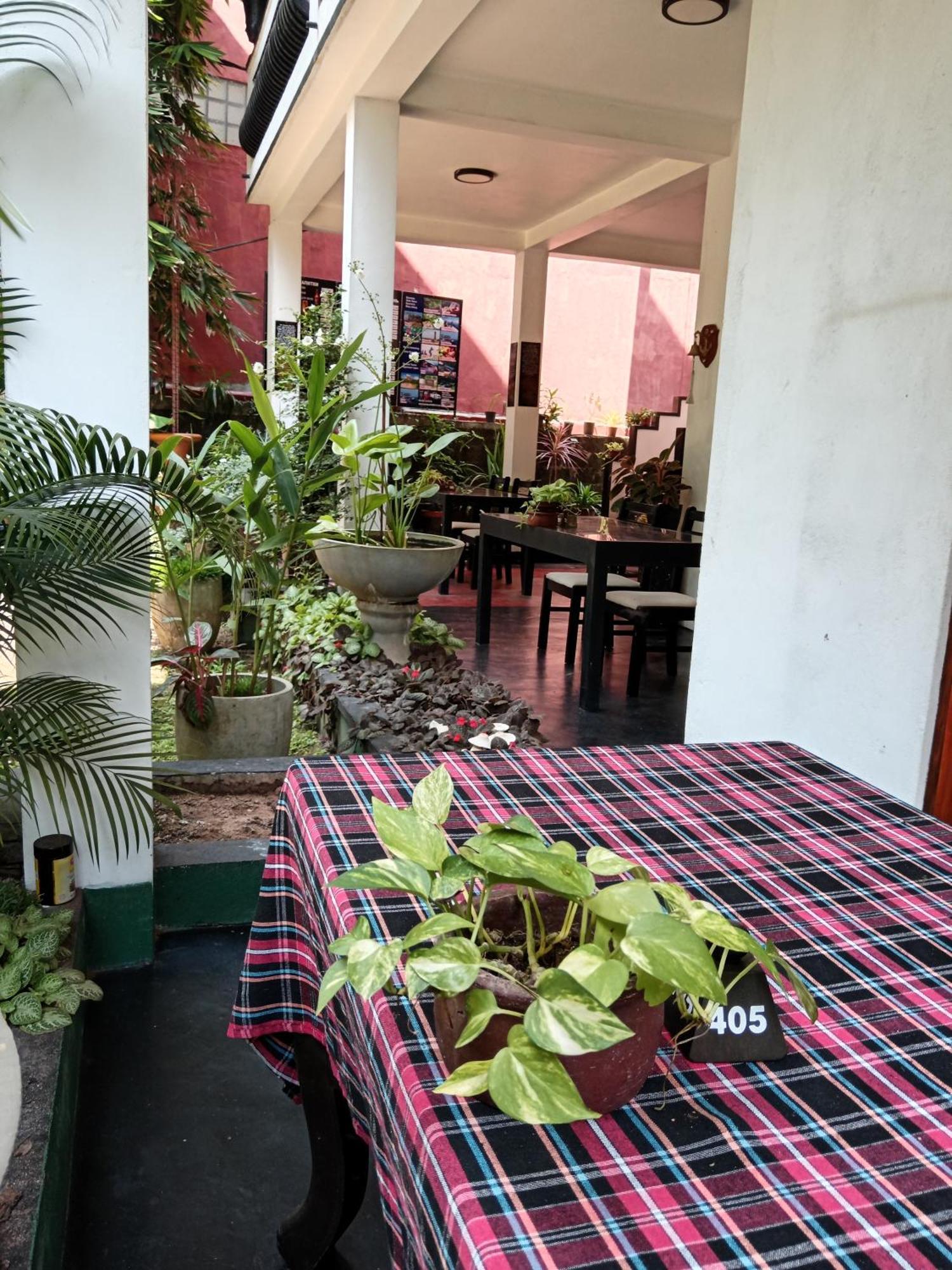 Sanjeehome & Lanka Ayurveda, Bentota Exteriör bild